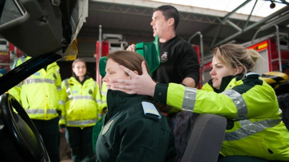 A Week In The Life Of A Paramedic Student | University Of Surrey